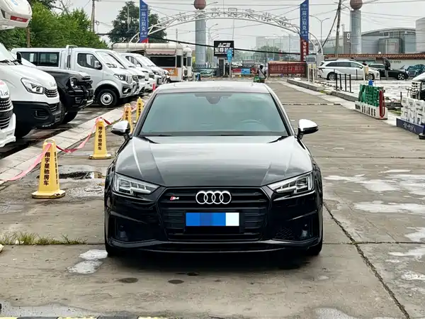 Audi S4 2019