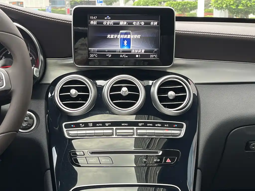 Mercedes-Benz GLC 2019 — фото 14