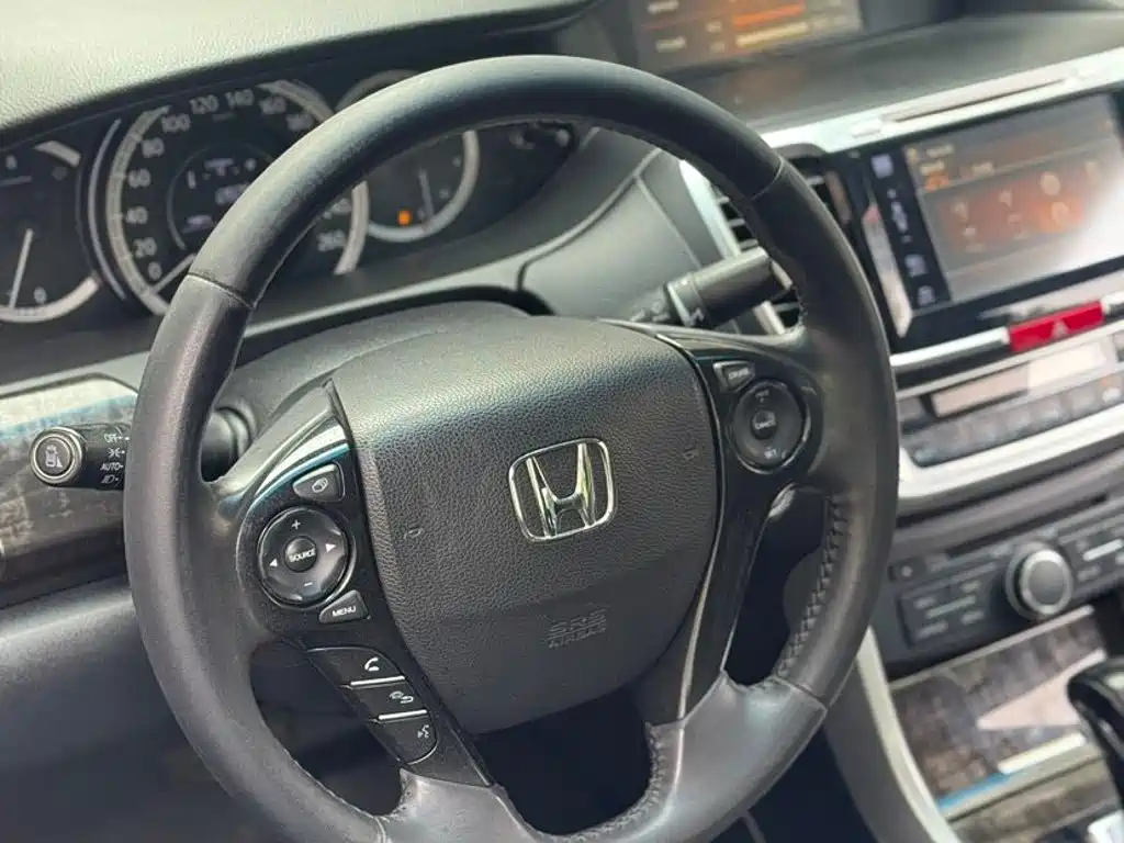Honda Accord 2016 — фото 4