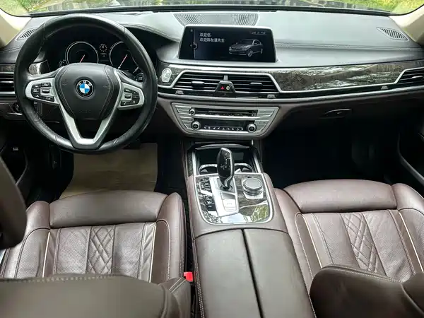 BMW 7 Series 2016