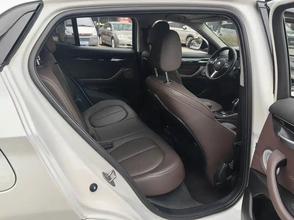 BMW X2 2022 — фото 18