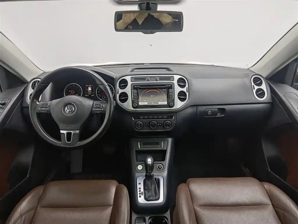 Volkswagen Tiguan 2015 — фото 5