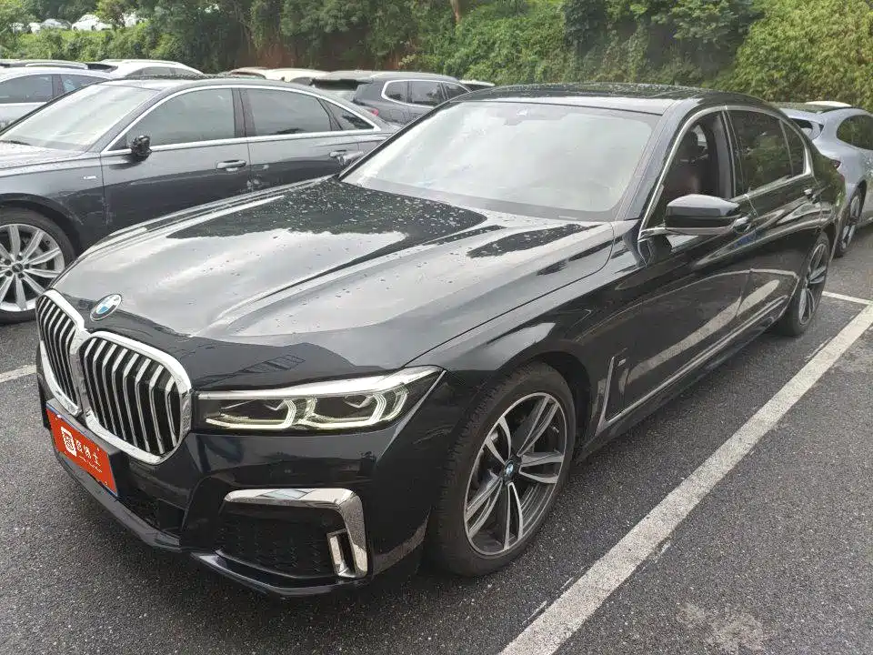 BMW 7 Series 2019 — фото 1