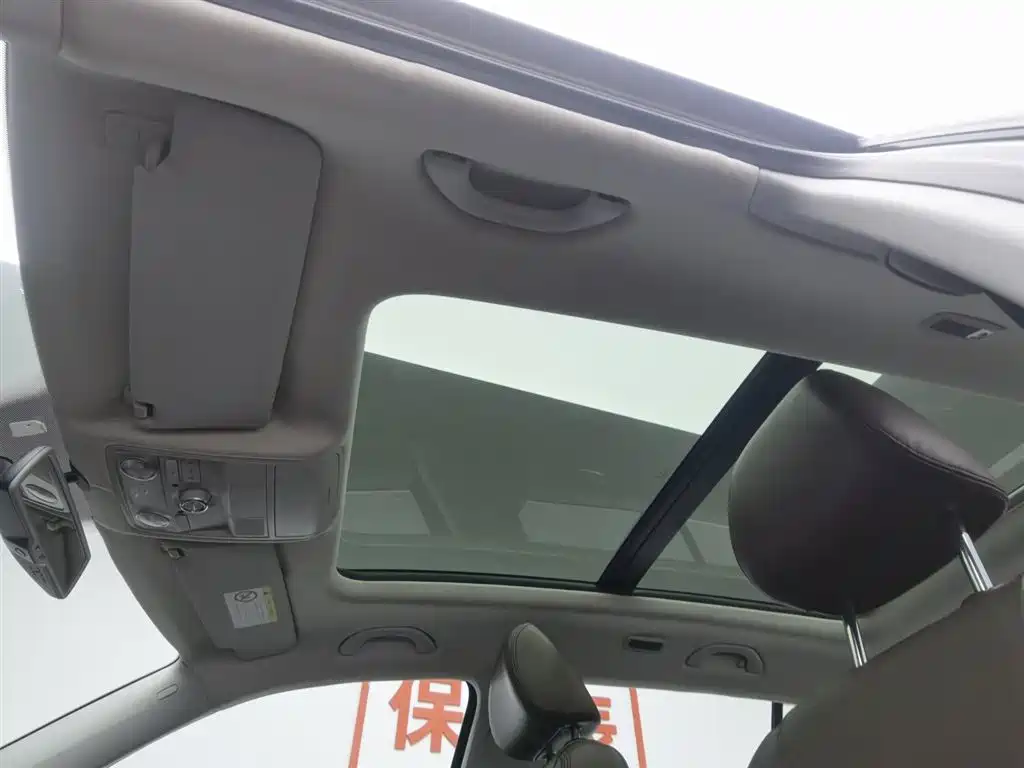 Volkswagen Tiguan 2015 — фото 14