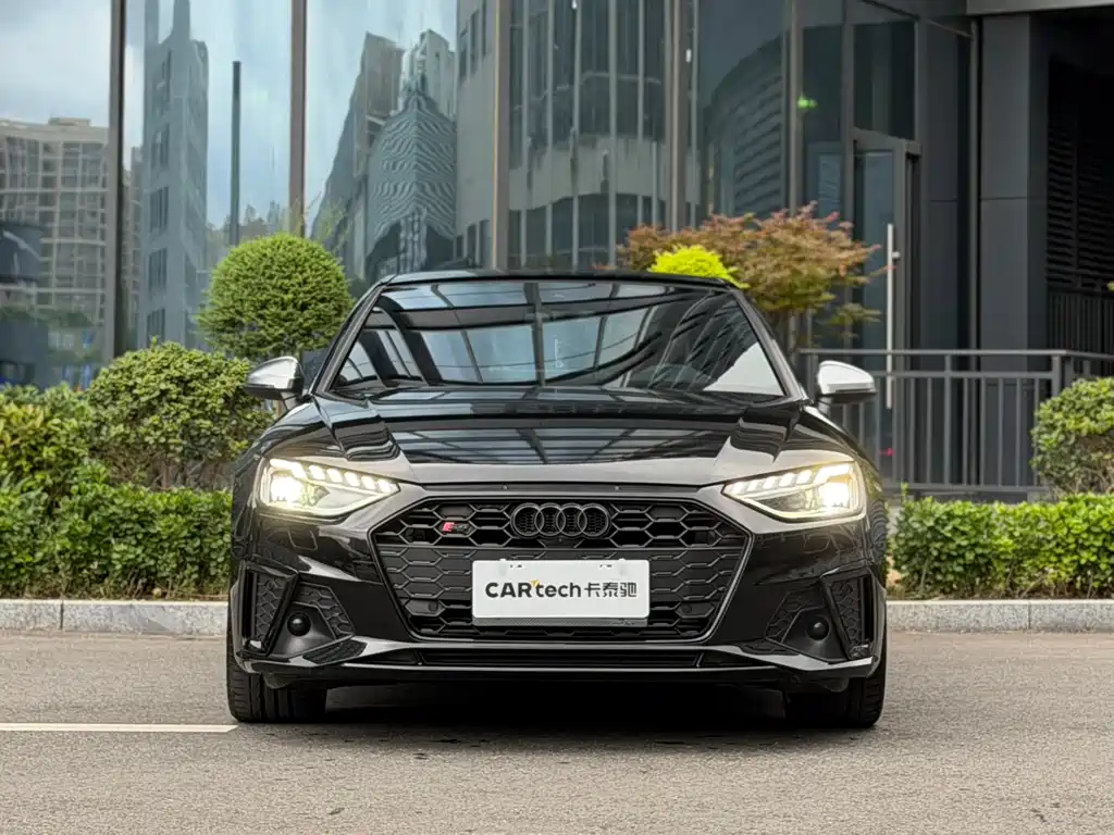 Audi S4 2024