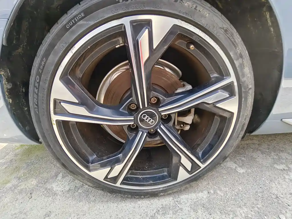 Audi A4L 2022