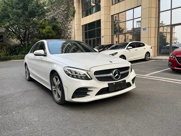 Mercedes-Benz C-Class 2019