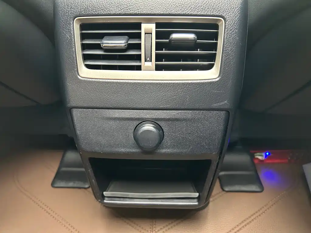 Lexus RX 2018 — фото 23