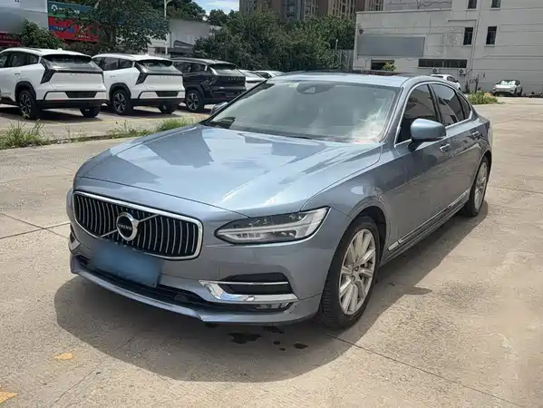 Volvo S90 2020