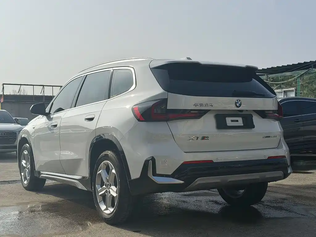 BMW X1 2023