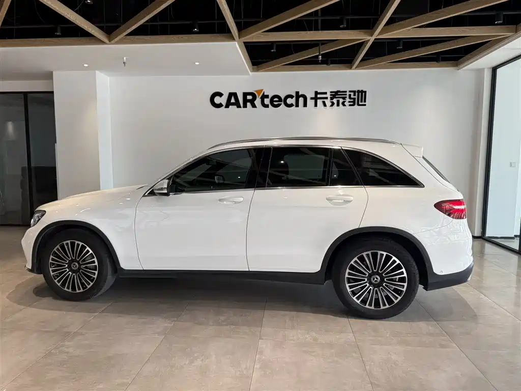 Mercedes-Benz GLC 2018 — фото 3