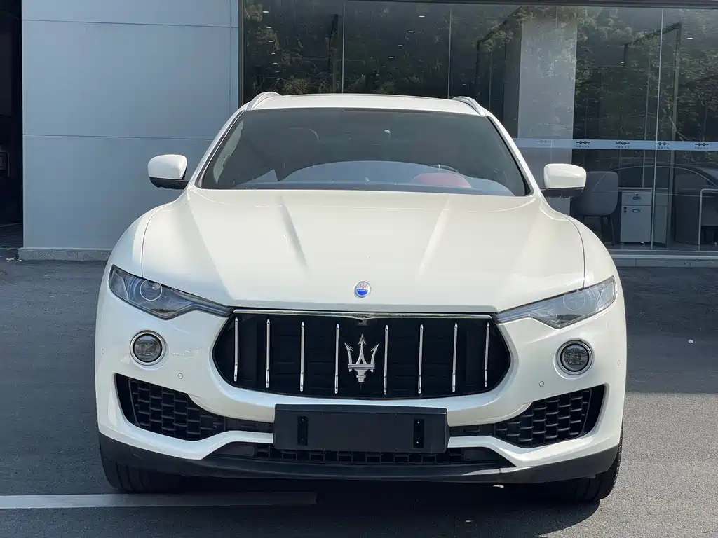 Maserati Levante 2017 — фото 2