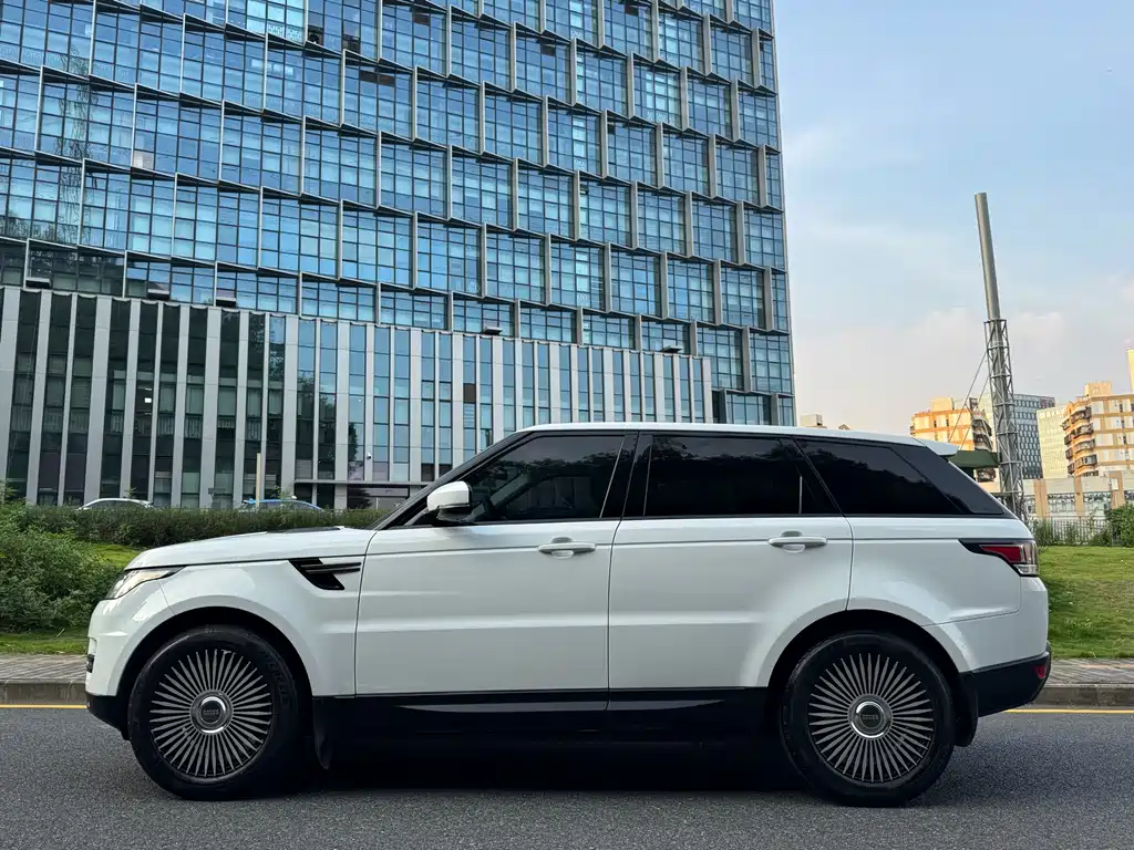 Land Rover Sport 2014 — фото 4