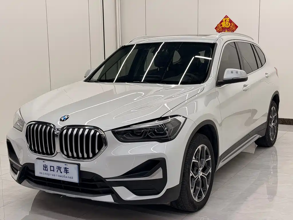 BMW X1 2023 — фото 1