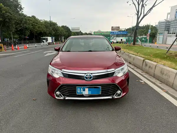 Toyota Camry 2016