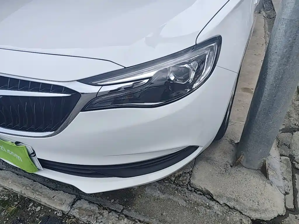 Buick Excelle 2023 — фото 24