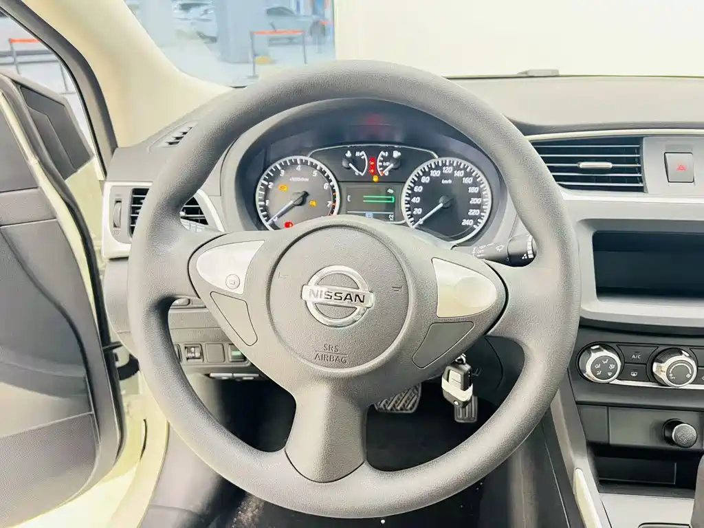 Nissan Sylphy 2024 — фото 10