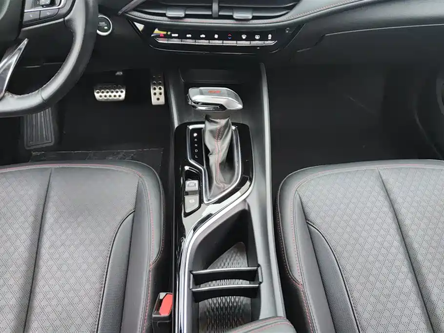 Buick Verano 2023 — фото 16
