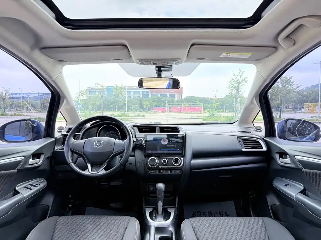 Honda Fit 2019 — фото 10