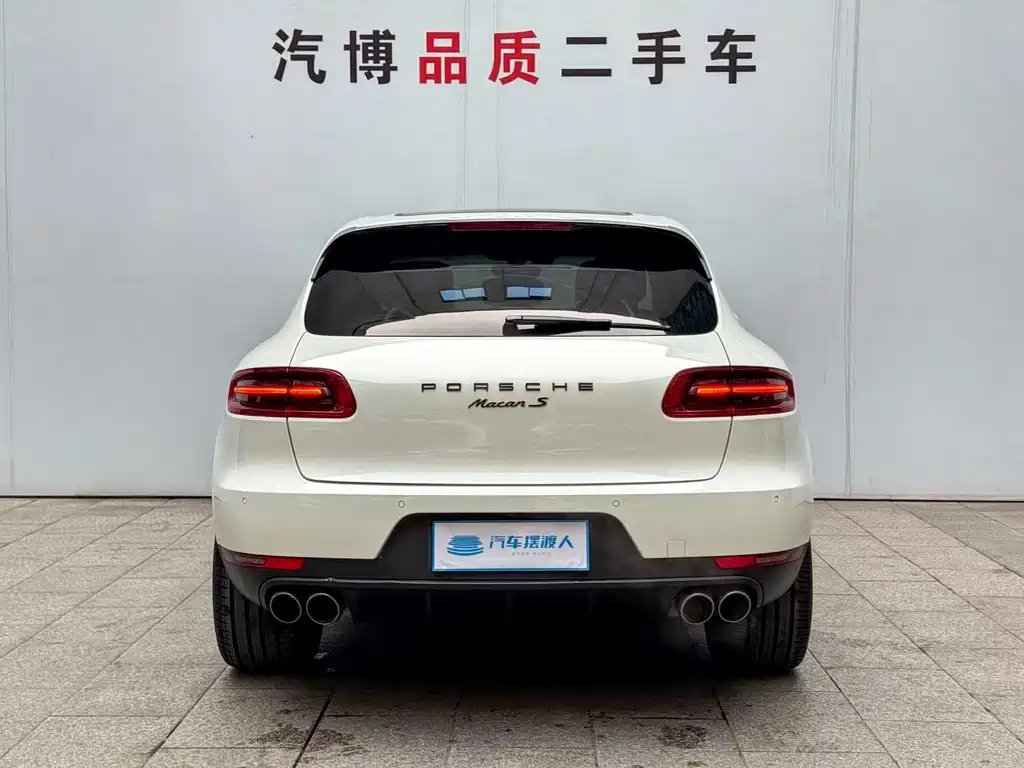 Porsche Macan 2015 — фото 14