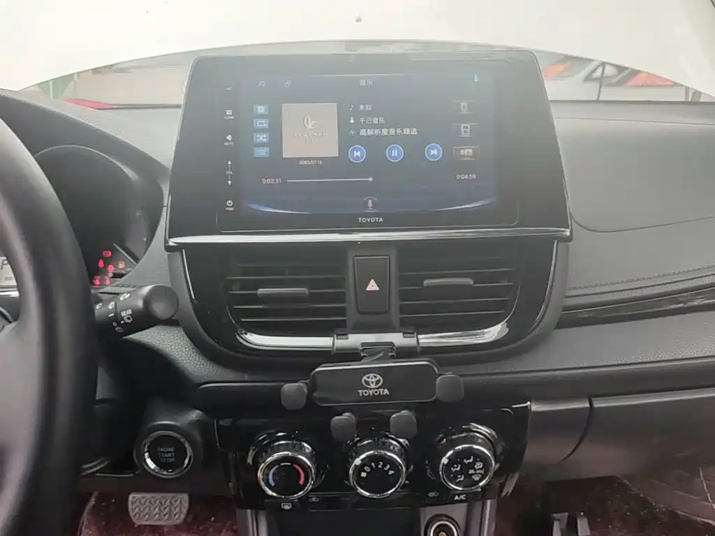 Toyota Vios FS 2023 — фото 13