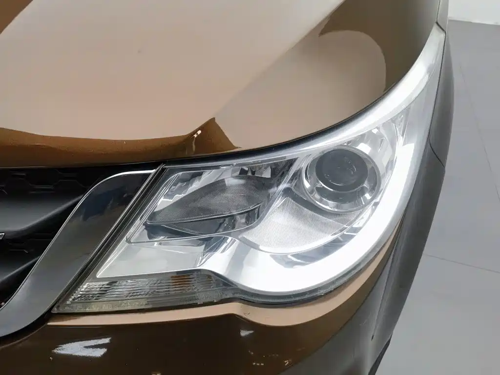 Baojun 730 2015