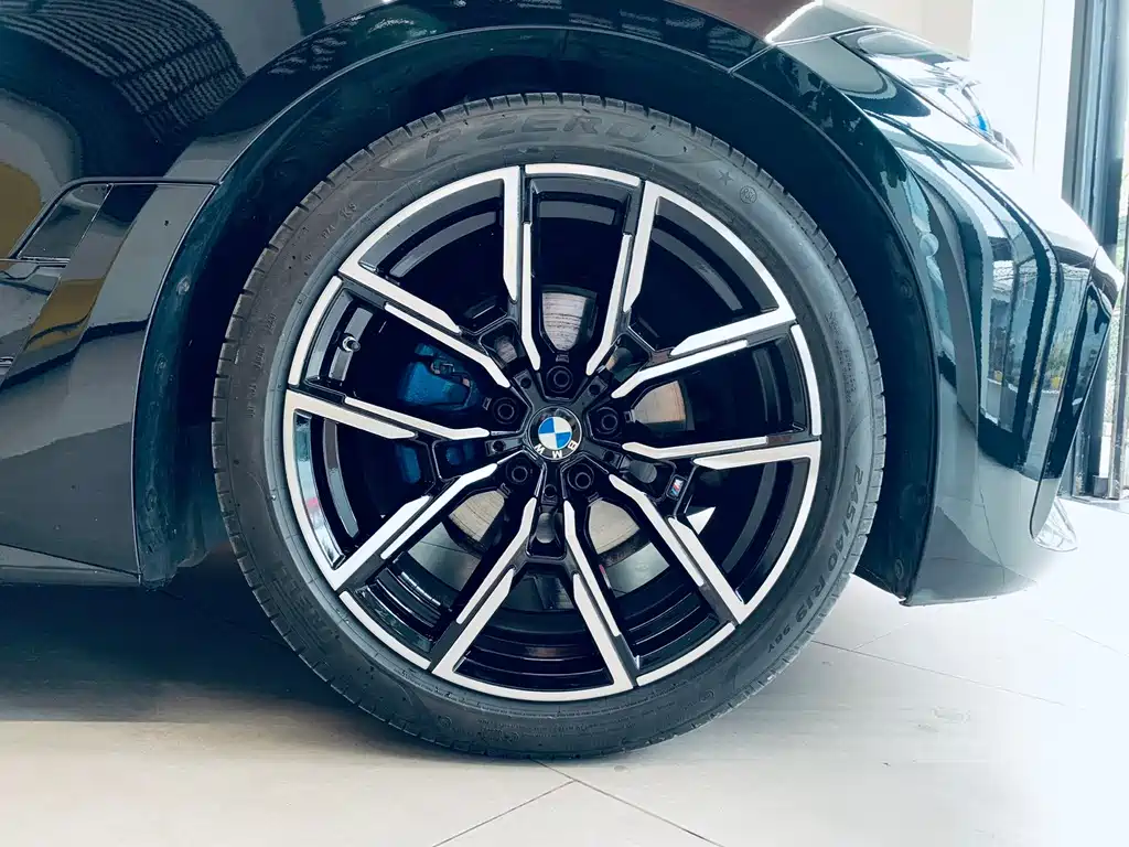 BMW 4 Series 2024 — фото 13