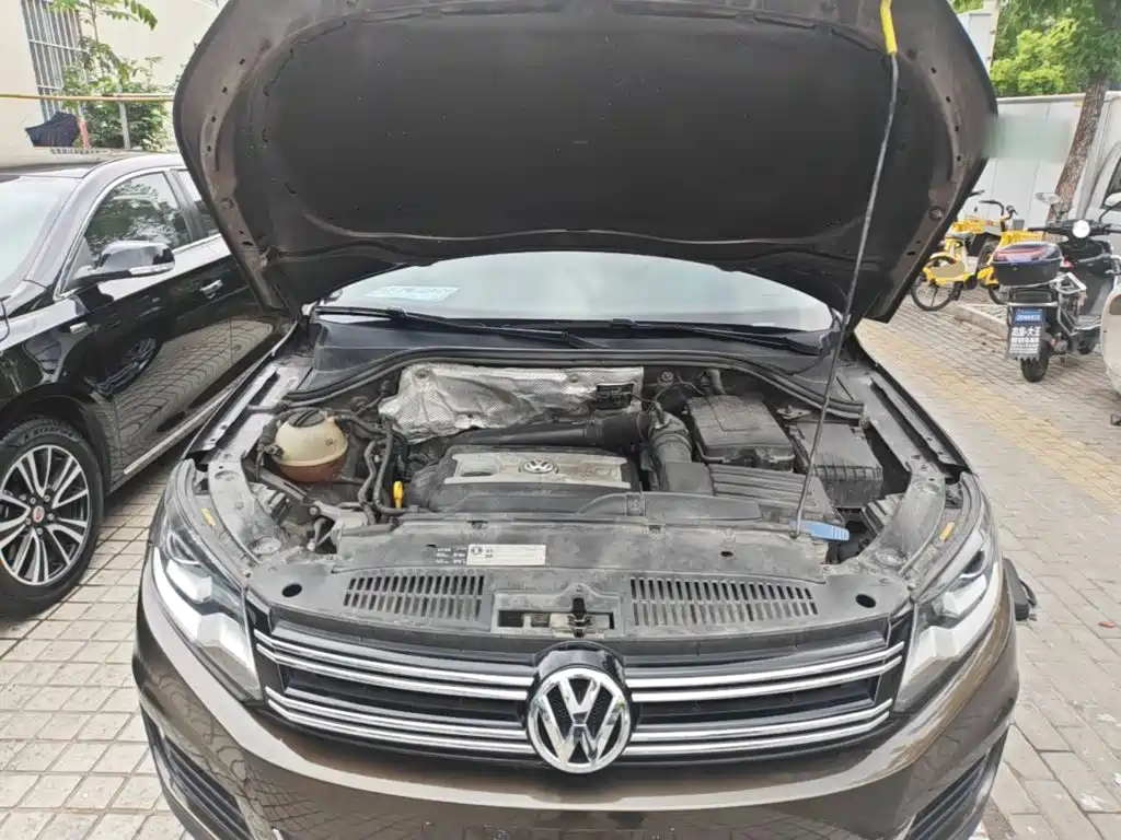 Volkswagen Tiguan 2015 — фото 20