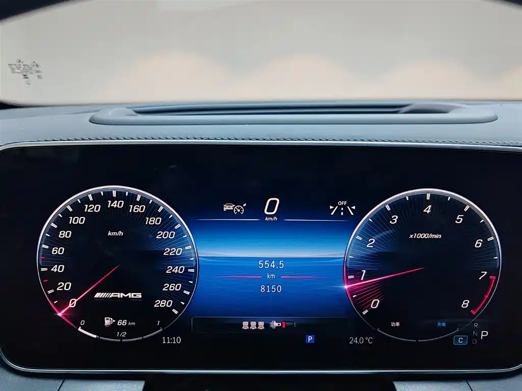 Mercedes-Benz GLC AMG 2025 — фото 4