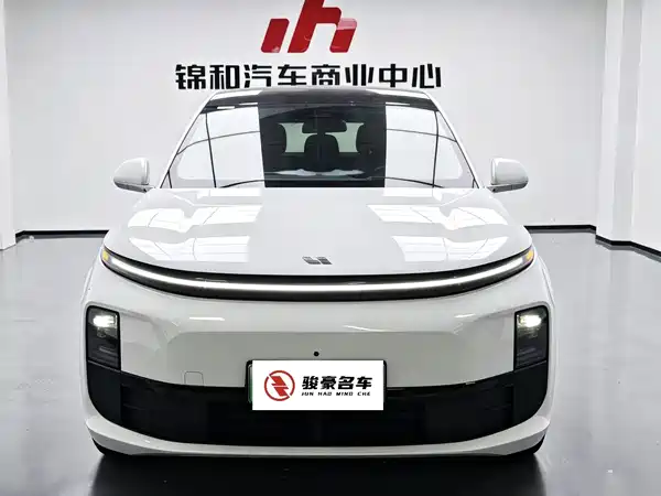 Li Auto L6 2024