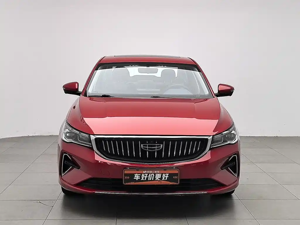 Geely Emgrand 2022