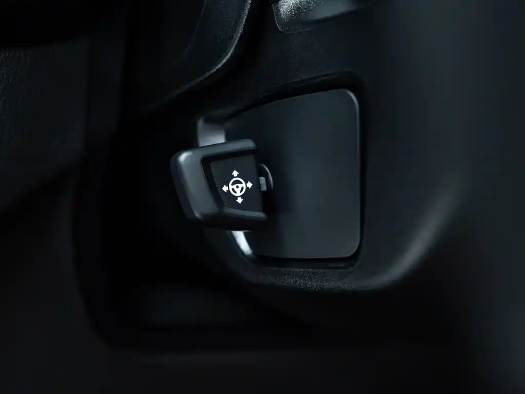 BMW 5 Series 2022 — фото 17
