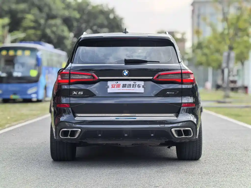 BMW X5 2019 — фото 4