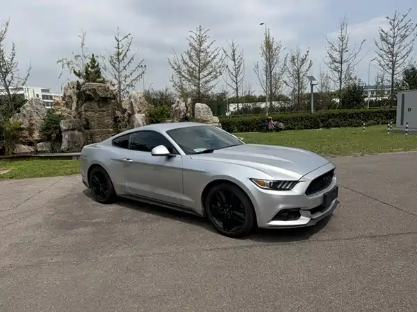 Ford Mustang 2016