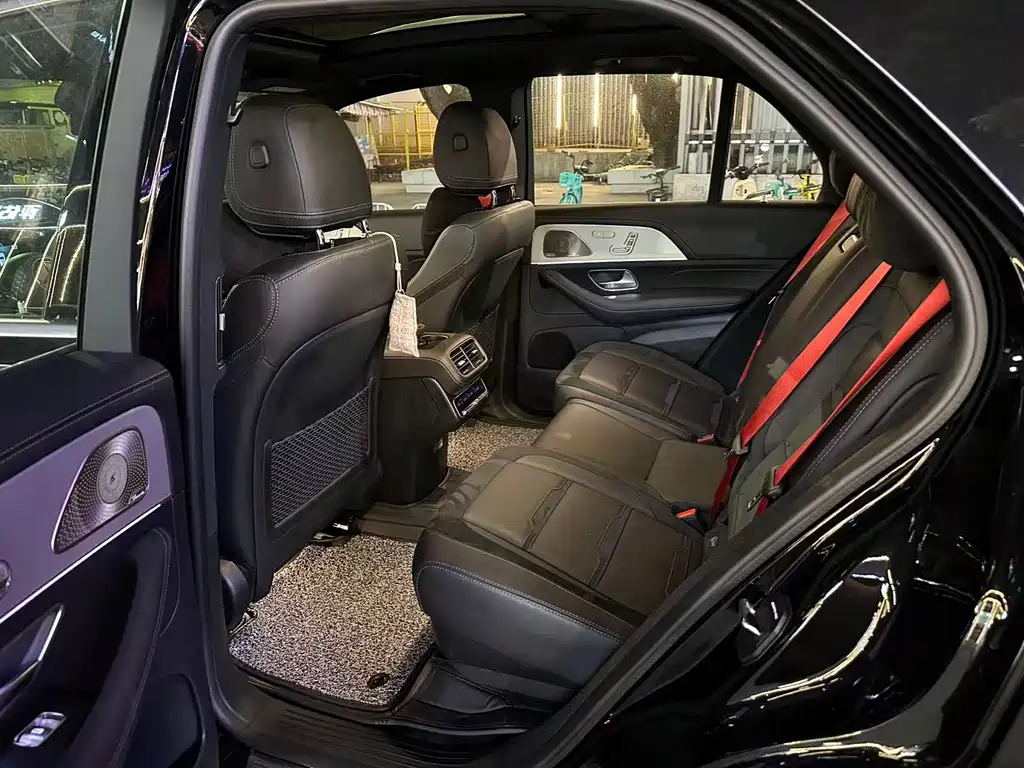 Mercedes-Benz GLE AMG 2025 — фото 7