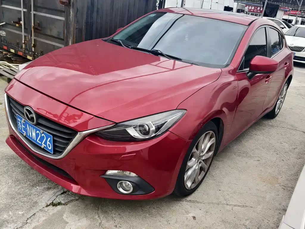Mazda 3 Axela 2014 — фото 1