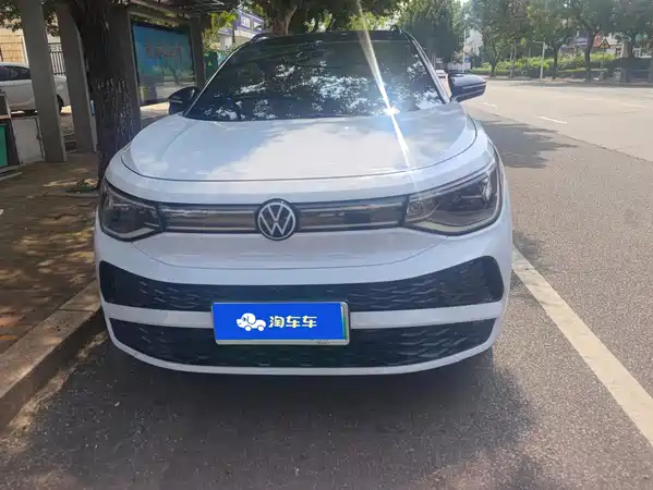 Volkswagen ID.6 2023