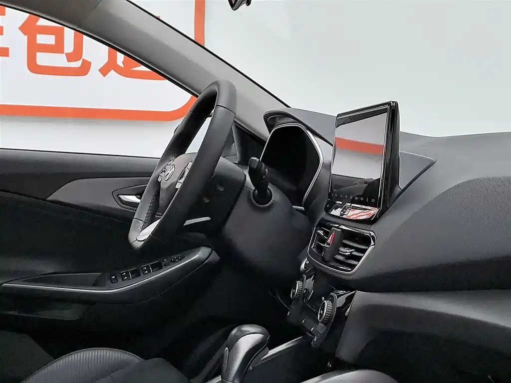 Hyundai Fista 2019 — фото 22