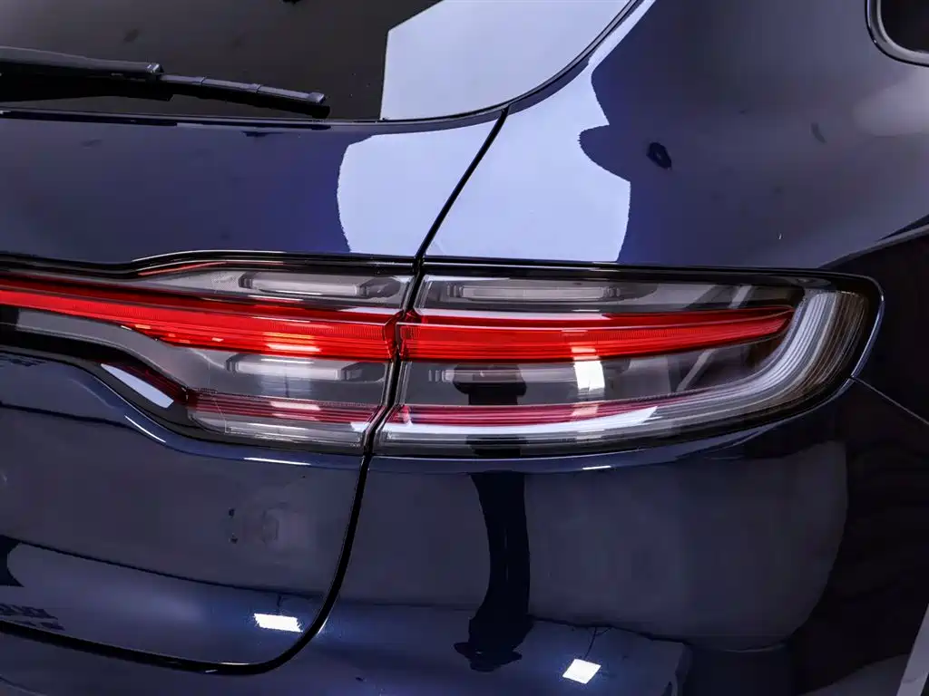 Porsche Macan 2023 — фото 9