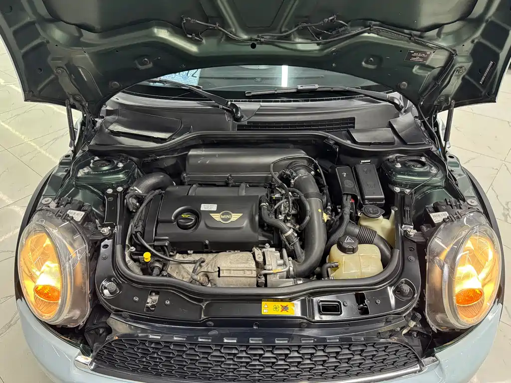 MINI Clubman 2014
