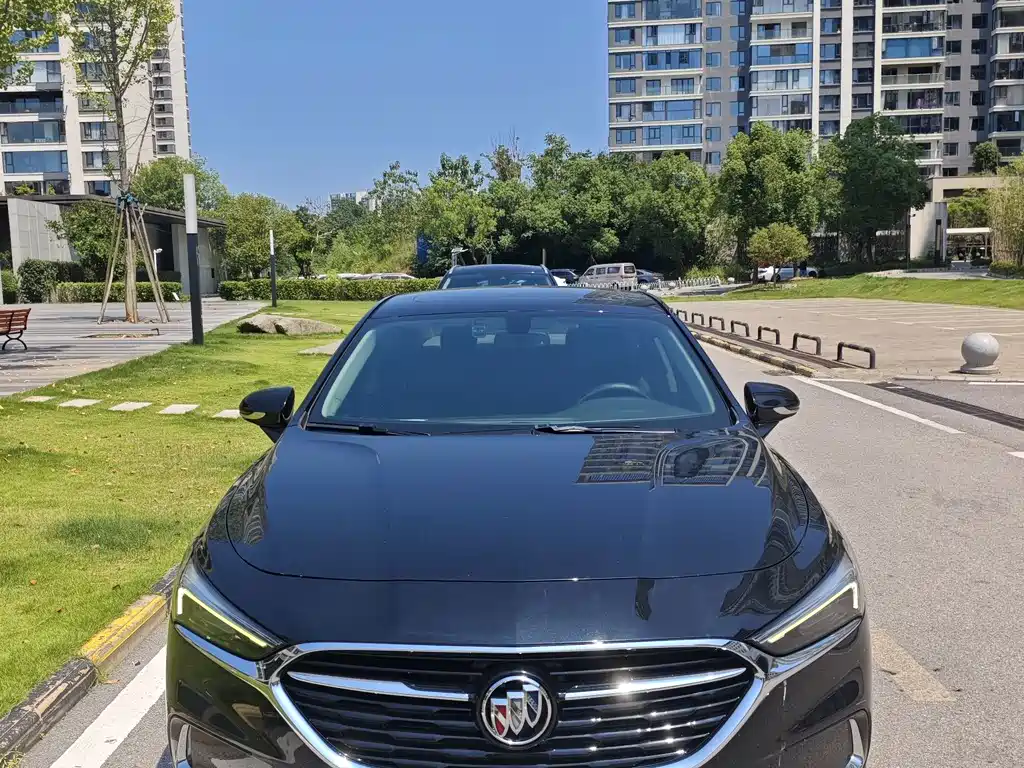 Buick LaCrosse 2020 — фото 2