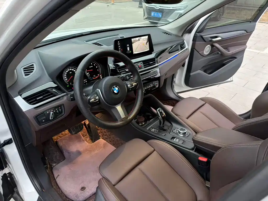 BMW X1 2022 — фото 4