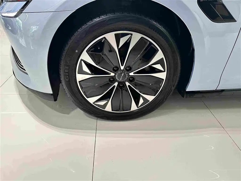 BYD Seal 2023 — фото 4