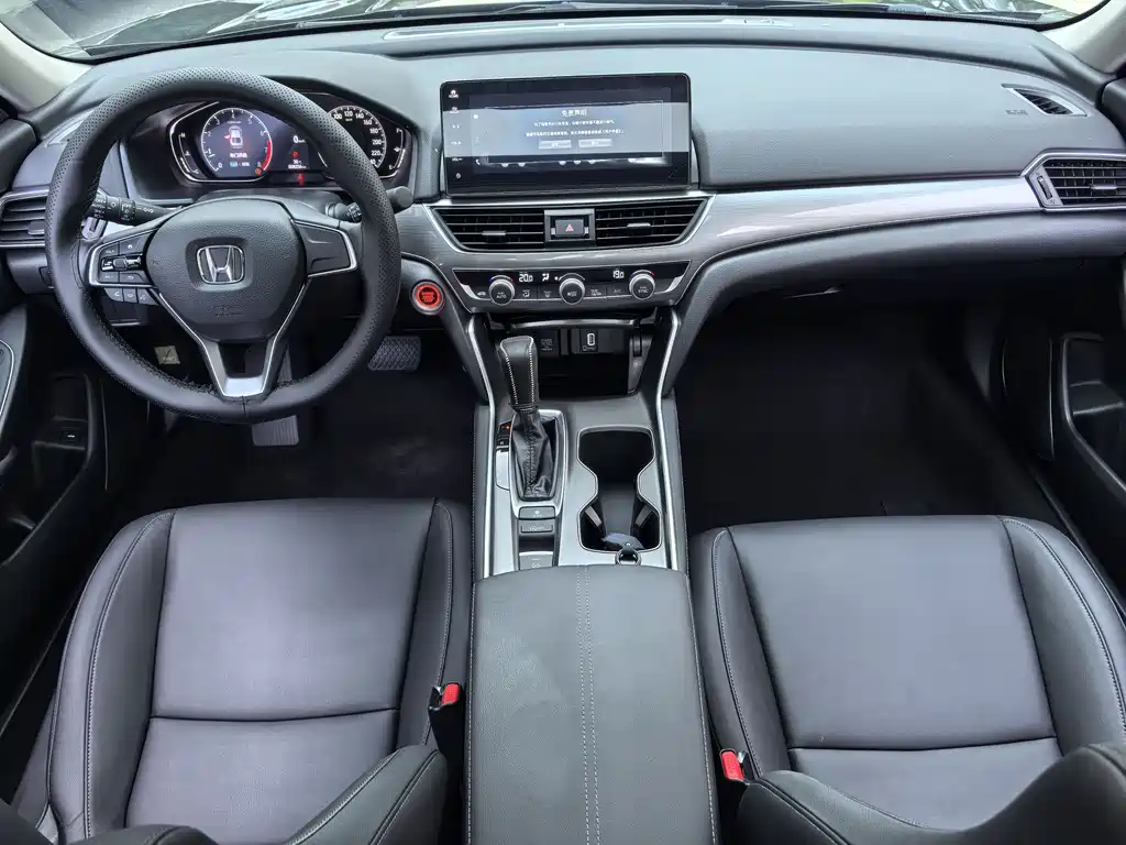 Honda Accord 2023 — фото 18