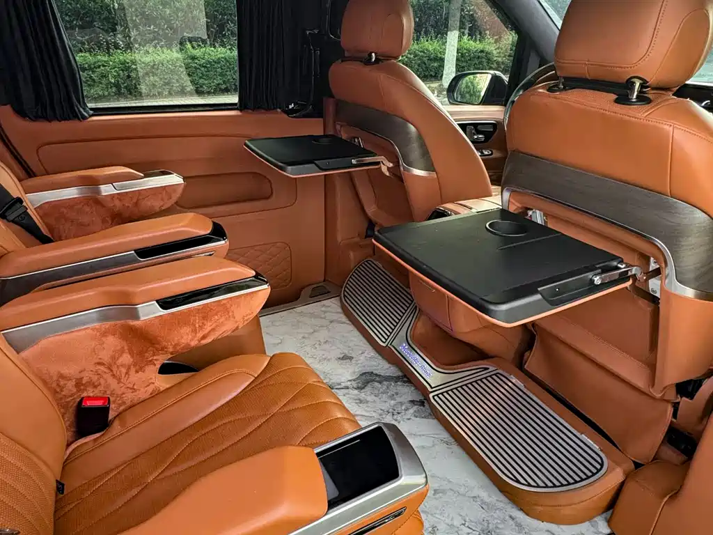 Mercedes-Benz Vito 2023 — фото 14
