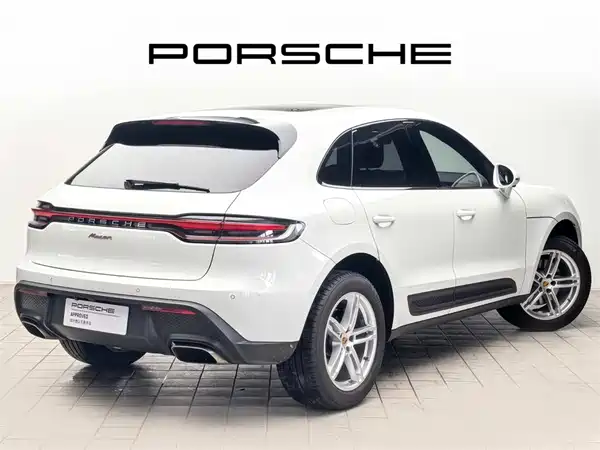 Porsche Macan 2024