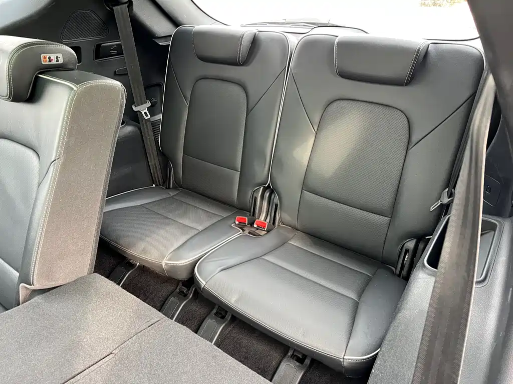Hyundai Santa Fe 2017 — фото 17
