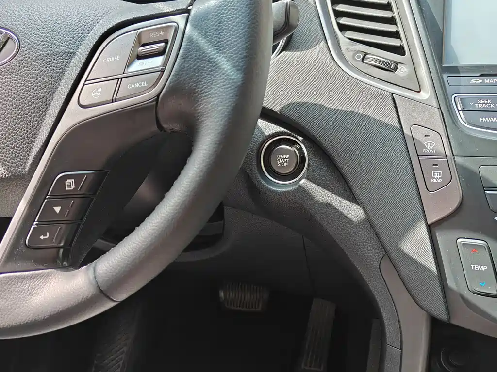 Hyundai Santa Fe 2015 — фото 23