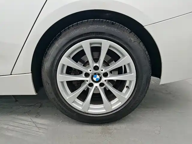 BMW 3 Series GT 2016 — фото 14