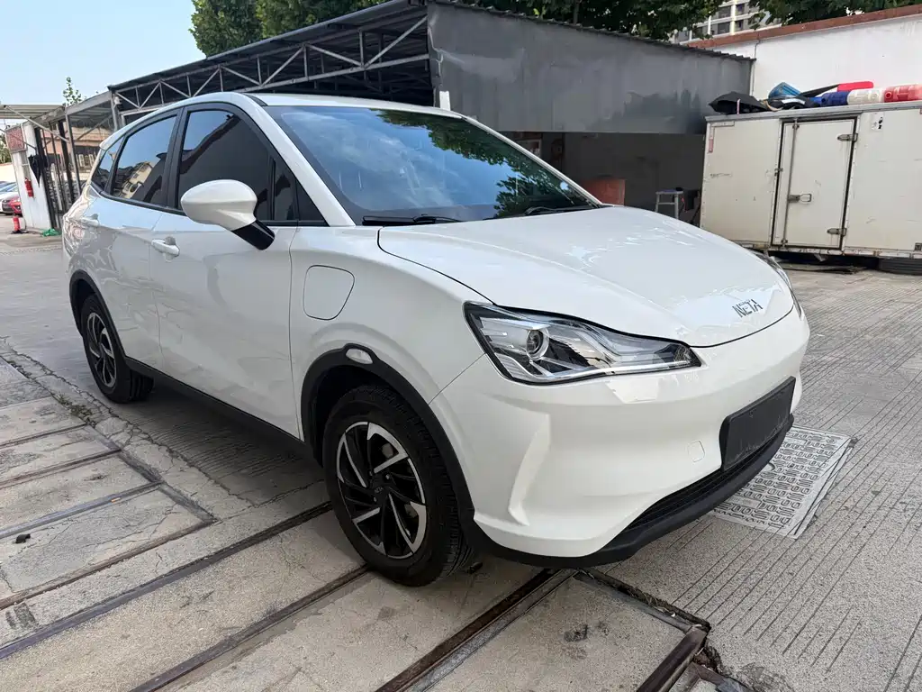 Neta V 2021